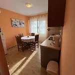 Ivi Appartement *