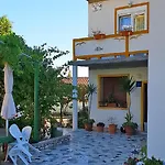 Ivi *