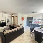 Ivi Appartement *