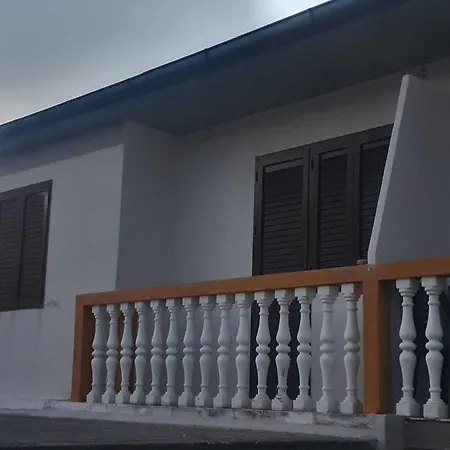 Ivi Apartamento *