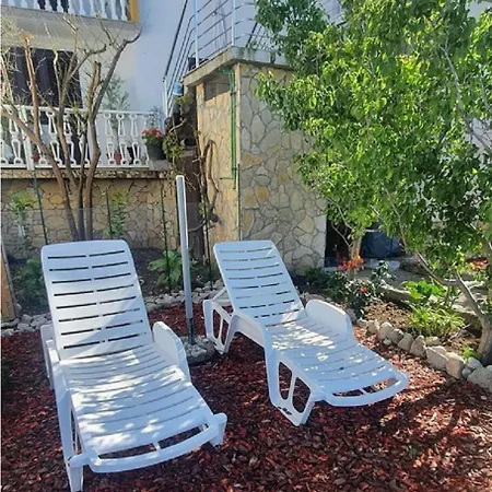 Ivi - 50 M From Sea Apartmán
