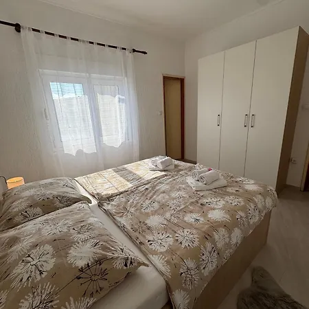 Ivi