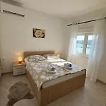 Ivi