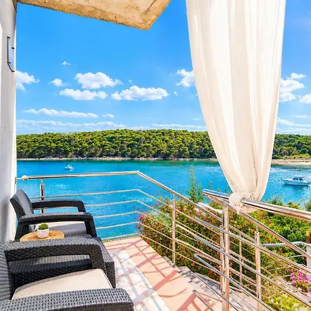 Ivi Apartament