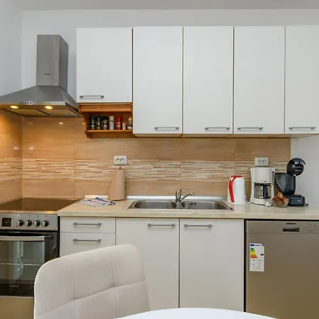 Ivi Apartament
